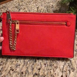 red clutch